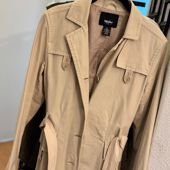 Mossimo trench coat with belt - Picture 5 of 5